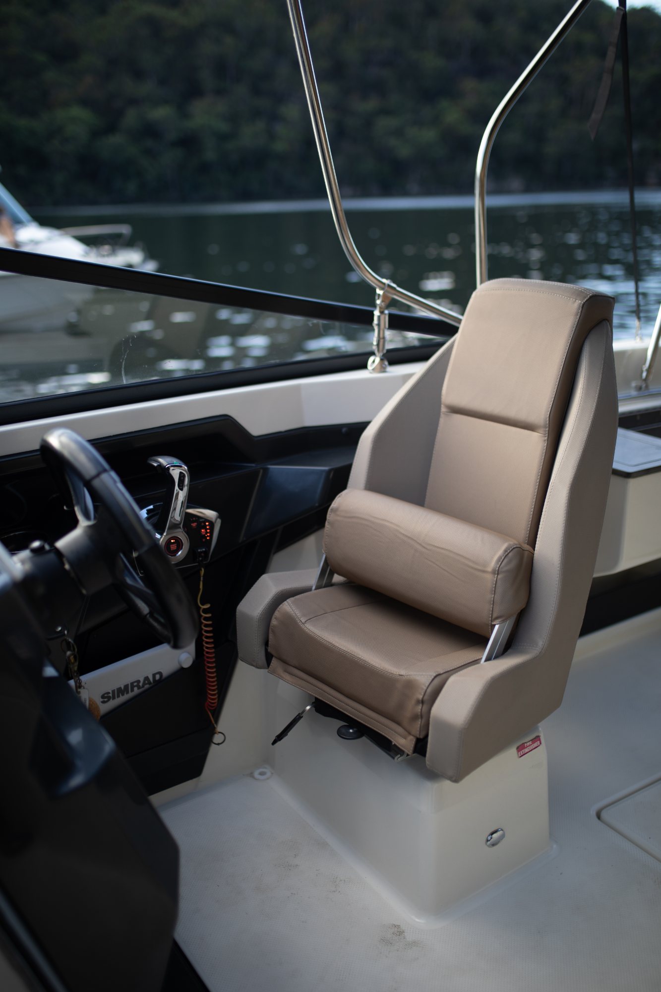 2023 Arvor Quicksilver Cruiser 6.75 photo 9